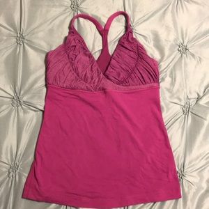 Lululemon workout top